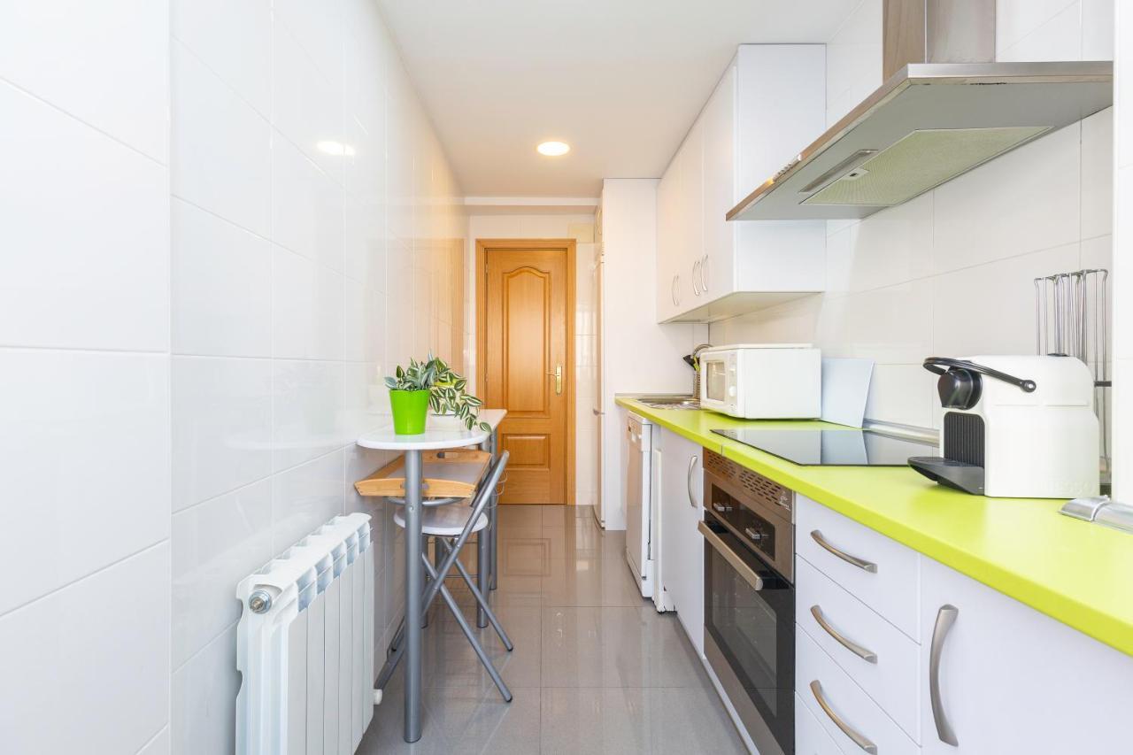شقة مدريد  في Apartamento Puente De Segovia المظهر الخارجي الصورة