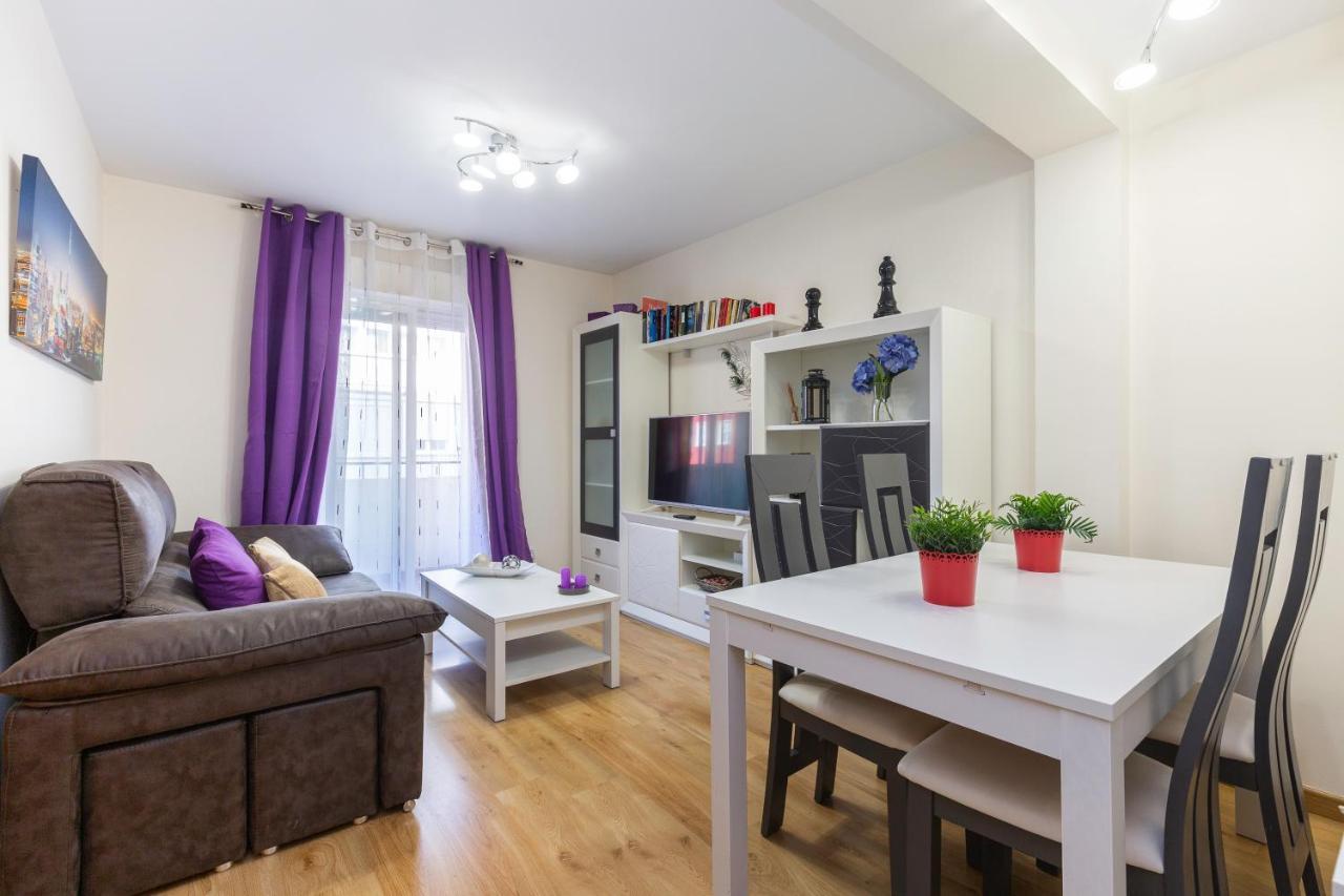 شقة مدريد  في Apartamento Puente De Segovia المظهر الخارجي الصورة